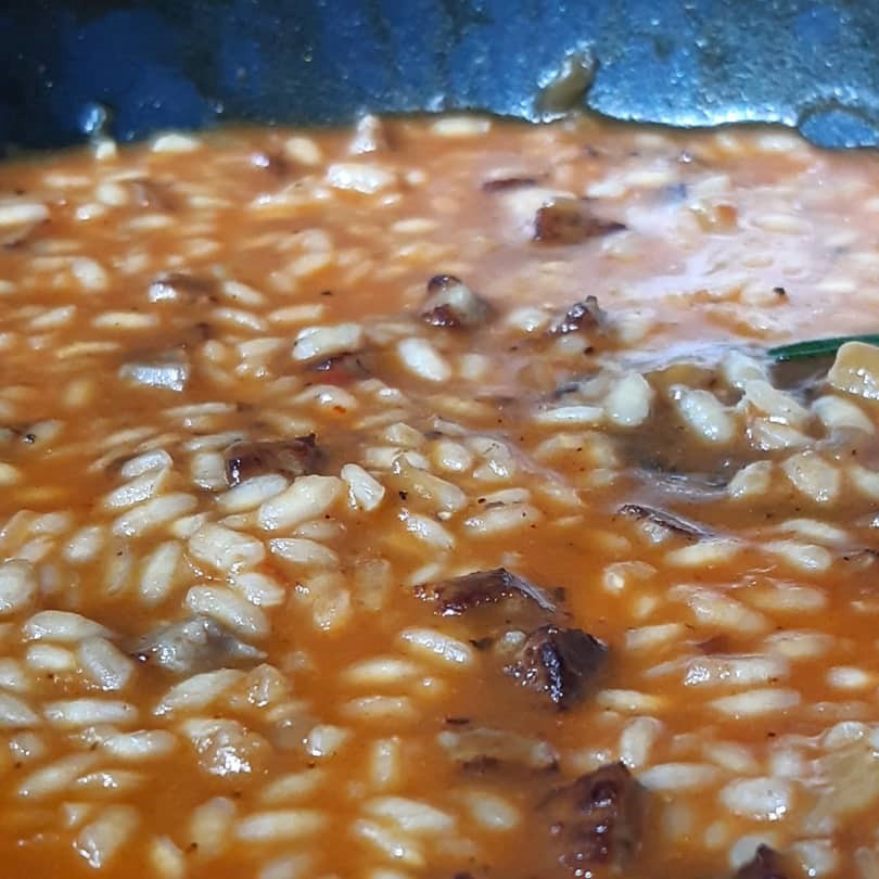 Arroz de tripas de bacalao con embutido de Pinoso, de Sergio Sierra